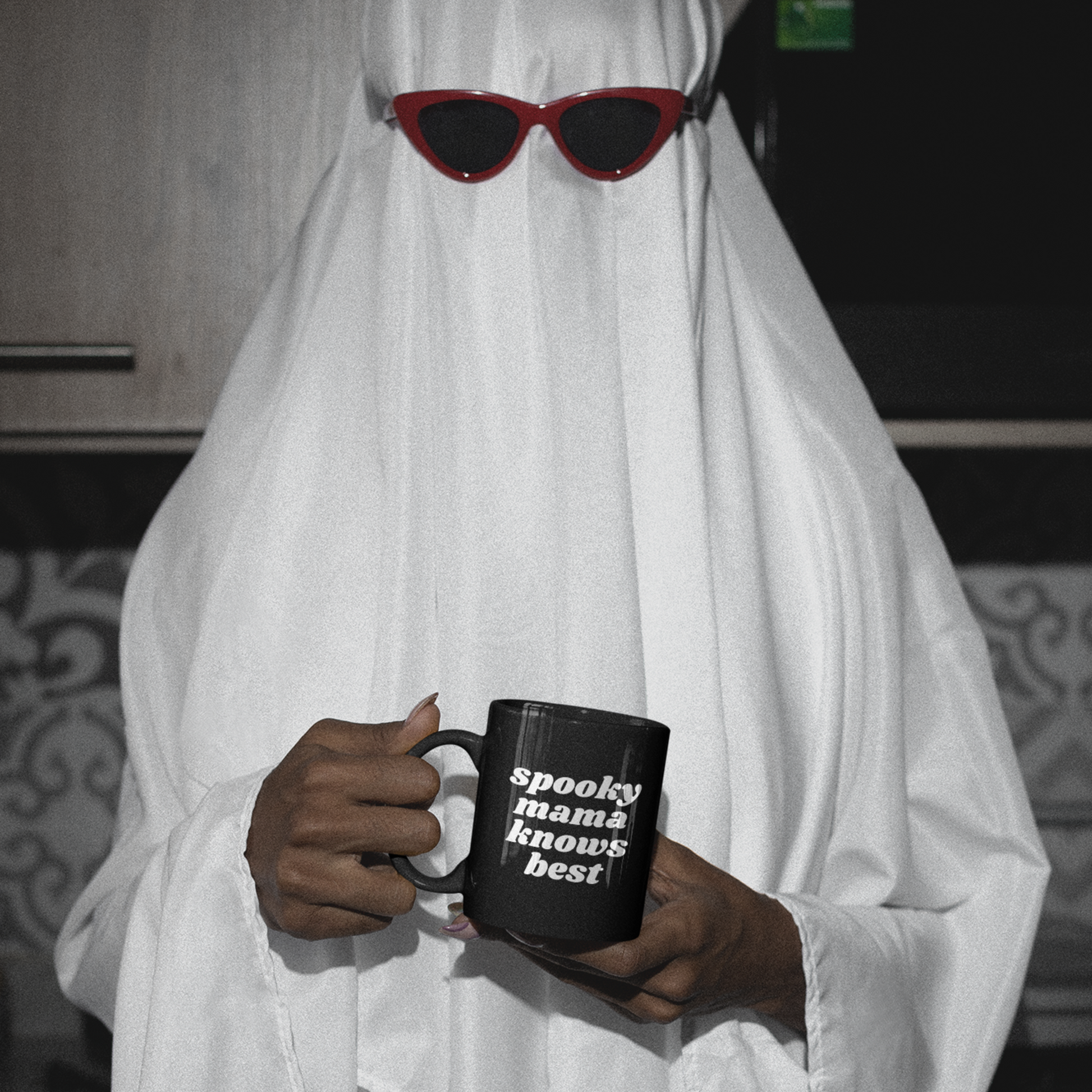Spooky Mom Knows Best Mug - Baby Teith