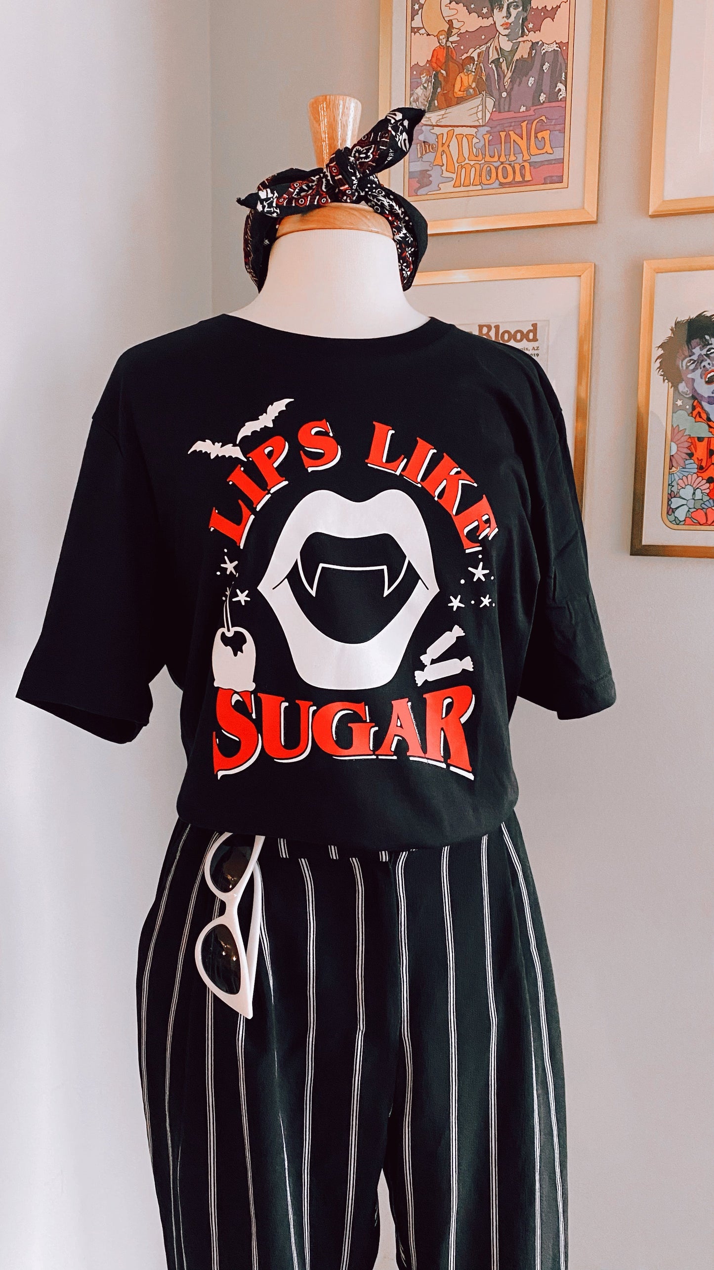 Lips Like Sugar Halloween Unisex Tee for Adults - Baby Teith